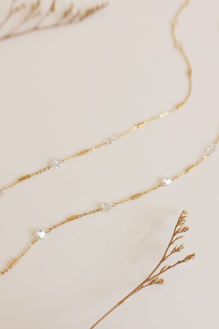 Claire Dainty Necklace