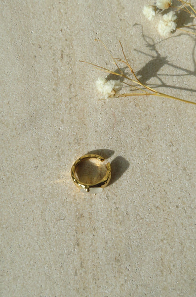Cat Stone Ear Cuff