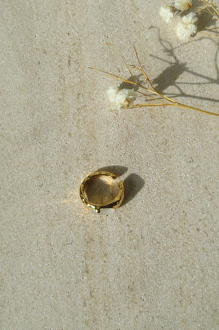 Cat Stone Ear Cuff