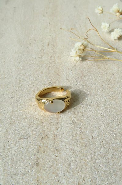 Cat Stone Ear Cuff