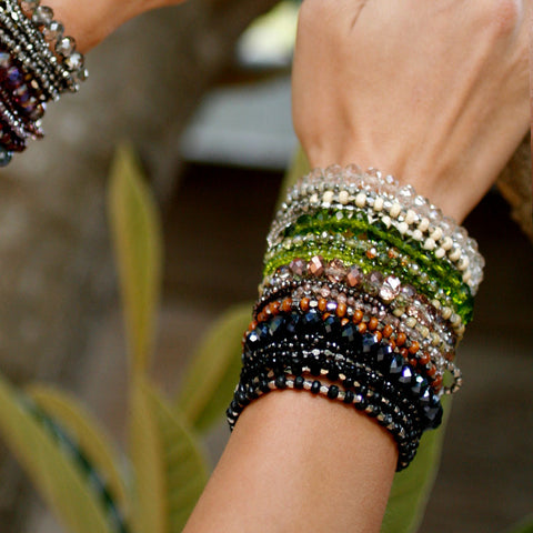 Prelayered Crystal Magnetic & Stretch Statement Bracelet - Peridot Green