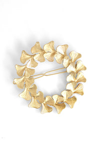 Botan Fern Wreath Statement Clip - Matte Gold